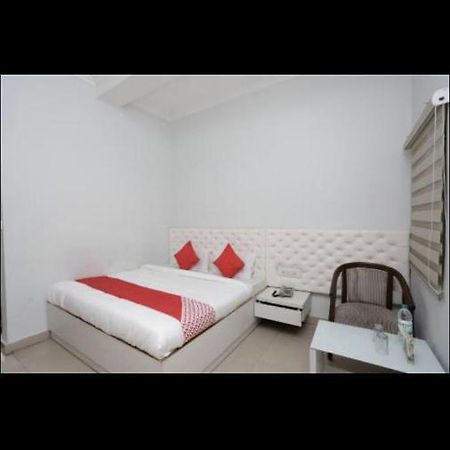 Hotel Valentine Muzaffarnagar 외부 사진
